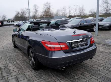 Mercedes-Benz - E-class