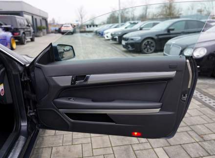 Mercedes-Benz - E-class