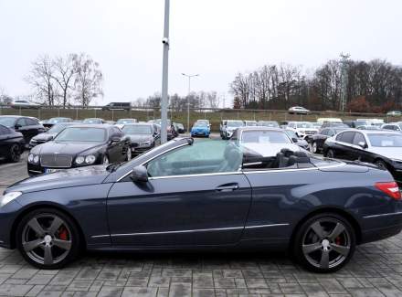 Mercedes-Benz - E-class