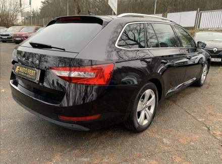 Škoda - Superb