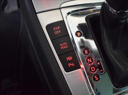 Volkswagen - Passat CC