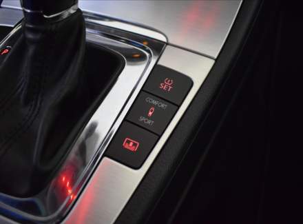 Volkswagen - Passat CC