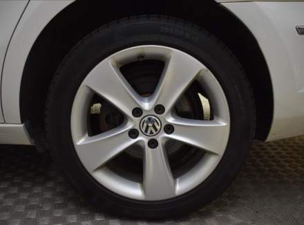 Volkswagen - Passat CC