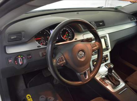 Volkswagen - Passat CC