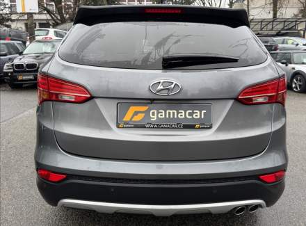 Hyundai - Santa FE