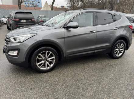 Hyundai - Santa FE