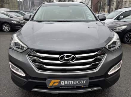Hyundai - Santa FE