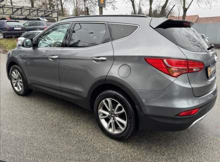 Hyundai - Santa FE
