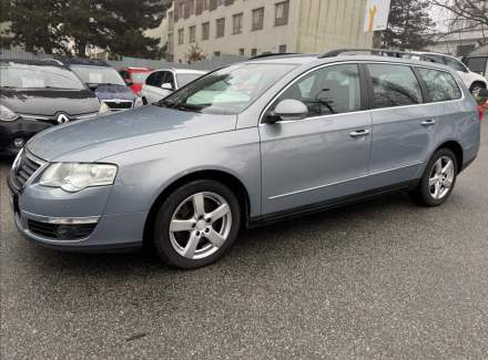 Volkswagen - Passat