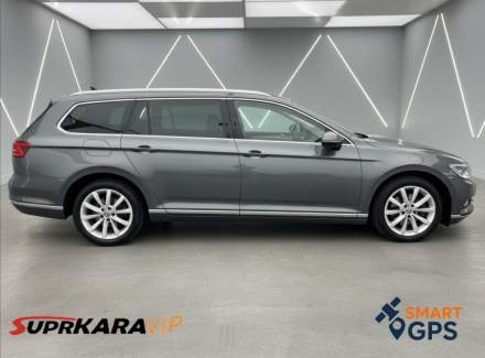 Volkswagen - Passat