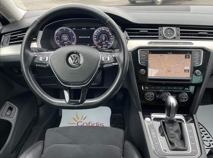 Volkswagen - Passat