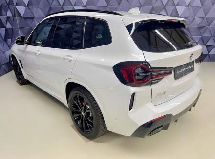 BMW - X3