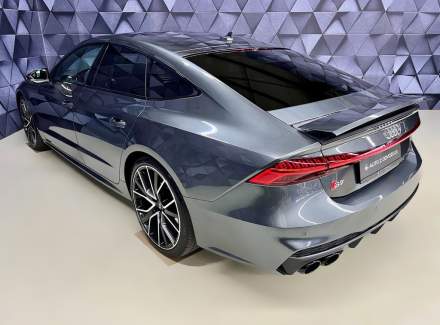 Audi - S7