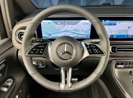 Mercedes-Benz - V-class