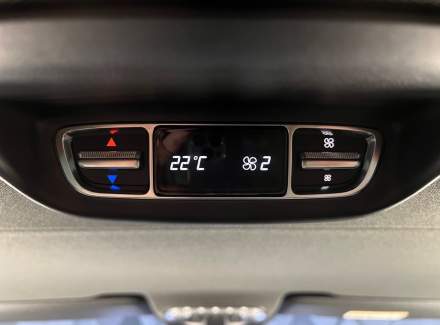 Mercedes-Benz - V-class