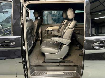 Mercedes-Benz - V-class