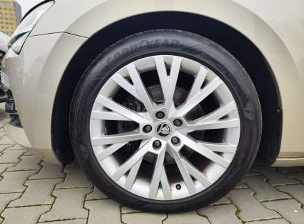 Škoda - Superb