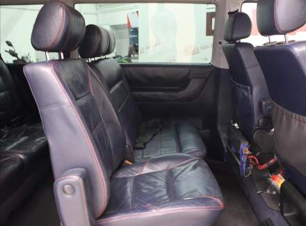 Volkswagen - Caravelle