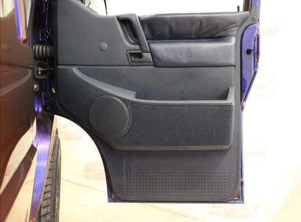 Volkswagen - Caravelle