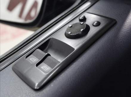 Volkswagen - Caravelle