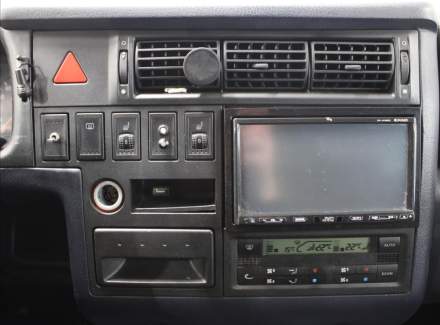 Volkswagen - Caravelle