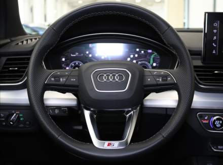 Audi - Q5