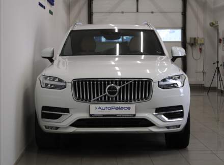 Volvo - XC90