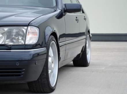 Mercedes-Benz - S-class