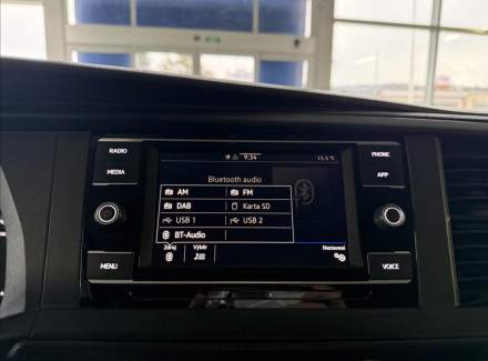 Volkswagen - Caravelle