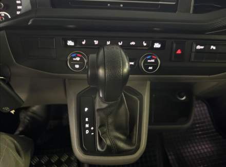 Volkswagen - Caravelle