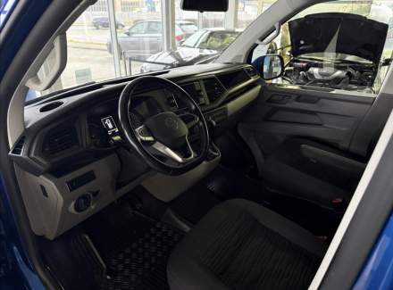 Volkswagen - Caravelle