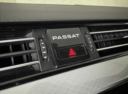 Volkswagen - Passat