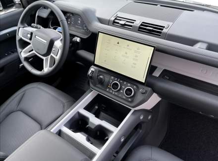 Land Rover - Defender