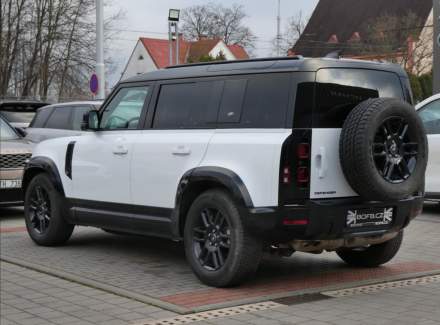 Land Rover - Defender