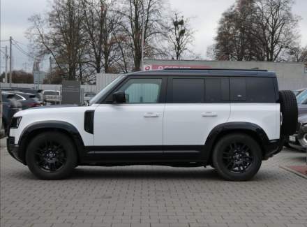 Land Rover - Defender
