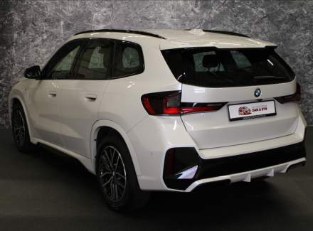BMW - X1