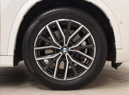 BMW - X1