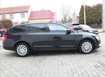 Škoda - Octavia
