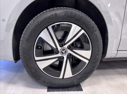 Mercedes-Benz - V-class