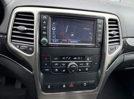 Jeep - Grand Cherokee