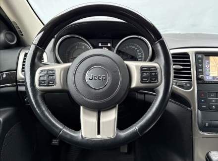 Jeep - Grand Cherokee