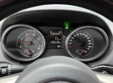 Jeep - Grand Cherokee