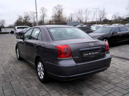 Toyota - Avensis
