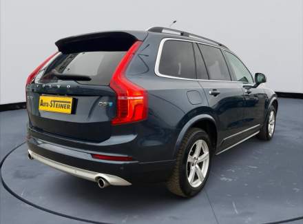 Volvo - XC90