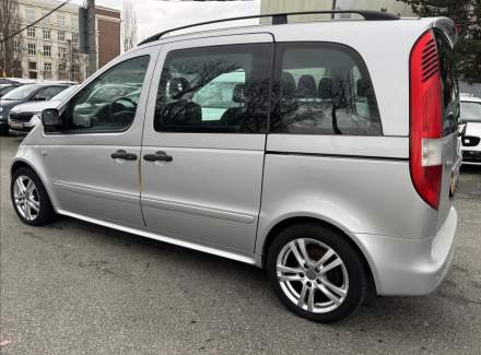 Mercedes-Benz - Vaneo