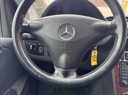 Mercedes-Benz - Vaneo