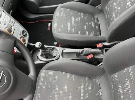 Opel - Corsa