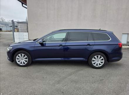 Volkswagen - Passat