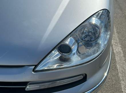 Peugeot - 807