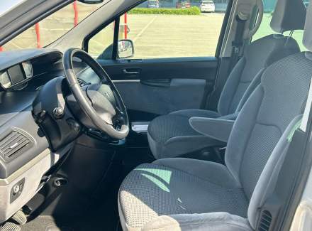 Peugeot - 807
